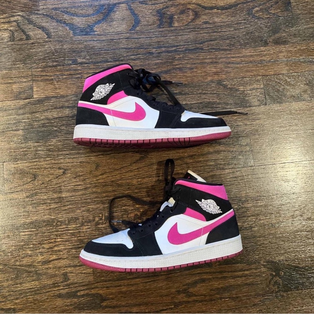 2020 WMNS Air Jordan 1 Mid'Cactus Flower